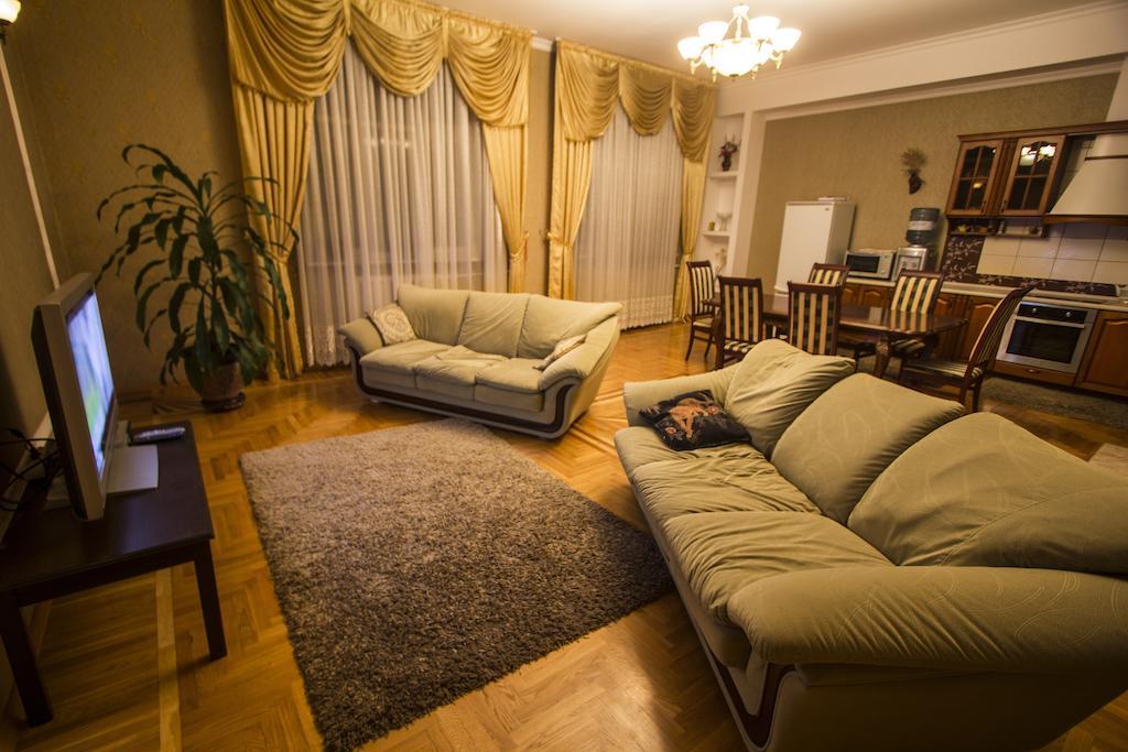 Hostel Lira Krasnodar Eksteriør billede